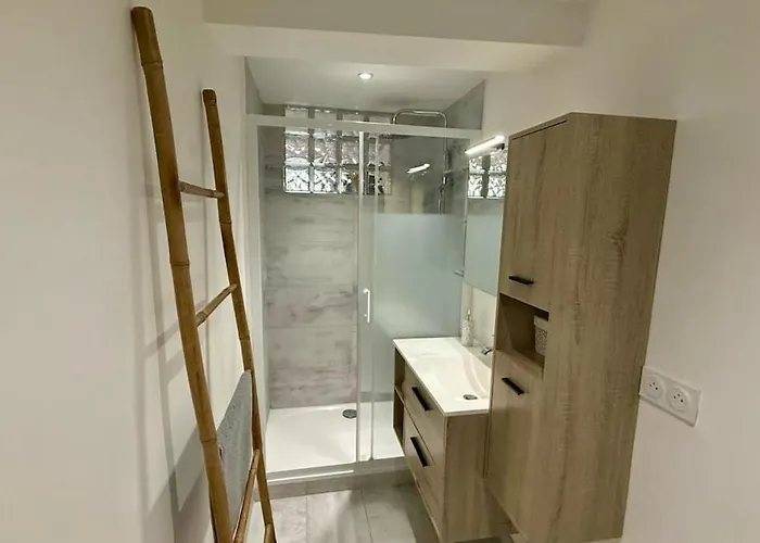 Les Templiers - Downtown And Private Garage Appartamento