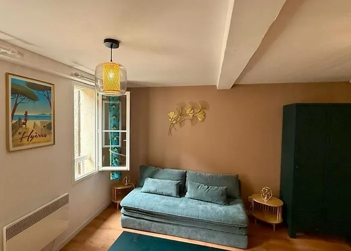 Les Templiers - Downtown And Private Garage Appartamento *